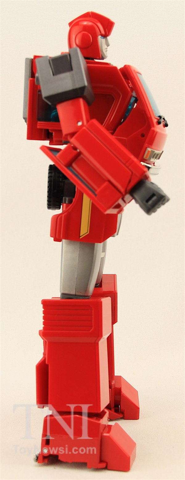 Transformers Masterpiece MP 27 Ironhide Video Review Images  (21 of 48)